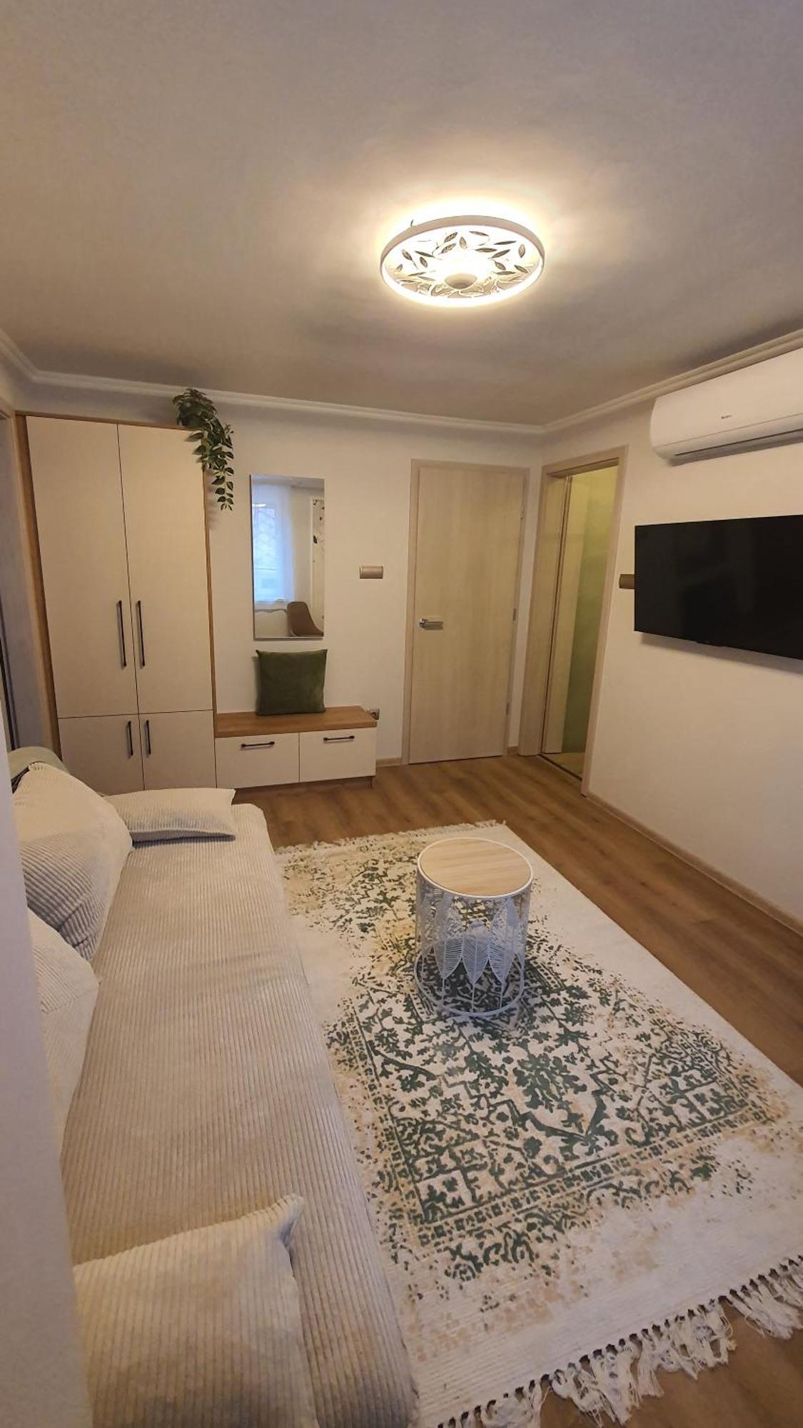 Mi Casa Plantas Lejlighed Mosonmagyaróvár Eksteriør billede